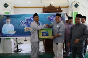 Safari Ramadan, BP Batam Salurkan Bantuan Sosial Pembangunan Masjid Nurul Bahari di Pulau Akar