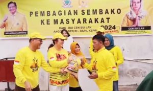 Cen Sui Lan Kembali Bagikan Ribuan Paket Beras untuk Masyarakat Batam