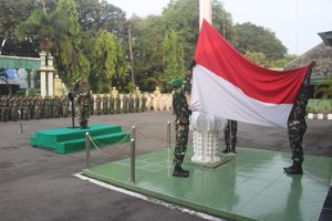 Pupuk jiwa patriotisme Prajurit Kodim 0718/Pati  Gelar Upacara Bendera.