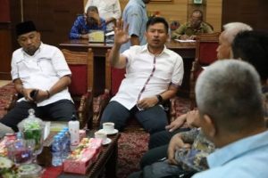Ketua DPRD Batam Tegaskan Kebutuhan Warga Batam untuk Air dan Listrik Harus Diprioritaskan