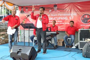  Ketua DPC PDI Perjuangan Batam Ingatkan Caleg untuk tidak Berikan Janji Politik Berlebihan 