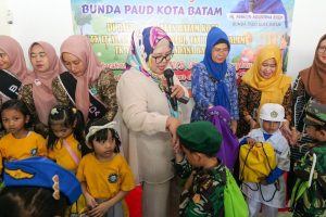 Bunda Marlin Ungkap Pentingnya Bermain sebagai Bagian dari Belajar pada Anak PAUD 