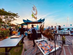 KAMBING GULING… Hari Pertama, 500 Pengunjung Berbuka Bersama di Nongsa Point Marina