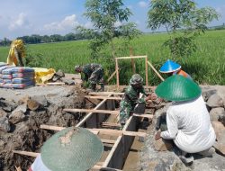 Satgas TMMD Kodim Cilacap Garap Gorong – gorong Plat Beton