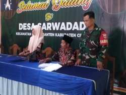 Serda Karsono, Babinsa Sarwadadi, Memantau Penyaluran BLT DD