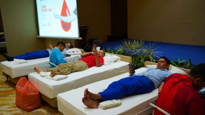 Aksi Donor Darah Best Western Premier Panbil Hasilkan 25 Kantong Darah