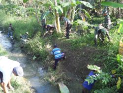 Bersihkan Saluran Perairan, Kodim 0613/Ciamis Gelar Karya Bakti Satkowil 