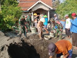 Babinsa dan Warga Guyub Rukun Bersama-sama Membangun Desa