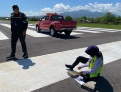 BMKG: Sebaran abu vulkanik erupsi Lewotobi berdampak pada dua bandara