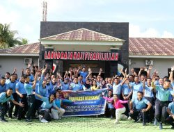 Olahraga Bersama Peringatan HUT Wara Ke-61 Di Lanud Raja Haji Fisabilillah.