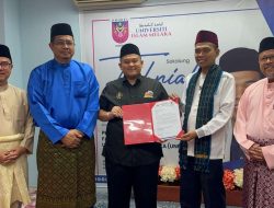 Satu Lagi Universiltas di Malaysia Lantik UAS Sebagai Profesor Adjung