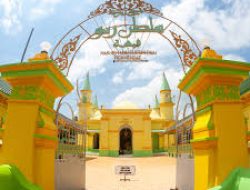 Keunikan dan Sejarah Masjid Penyengat: Warisan Abadi di Kepulauan Riau