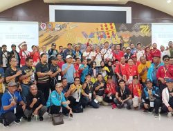 Penuh Semangat, Nurliani Dardie Buka Cabor Domino