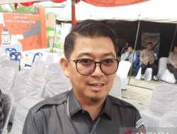 Bawaslu Tanjungpinang-Kepri cegah pembagian beras ada stiker cakada