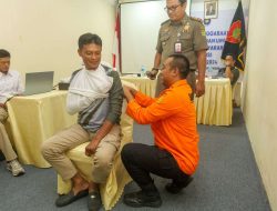 “Ilmu” dari Basarnas dan Tim Damkar untuk Satlinmas Karimun