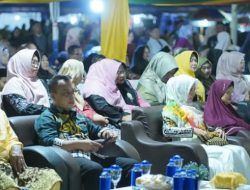 Ribuan Masyarakat Ramaikan Malam Puncak Peringatan HUT ke-21 Kabupaten Lingga