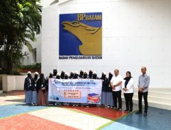 BP Batam Sambut Tim Jurnalistik SMA IT Imam Syafi’i, Bahas Kehumasan dan Pembangunan Batam