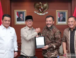 Mendes Ajak Ahmad Luthfi Manfaatkan BUMDes Atasi Kemiskinan