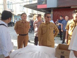 Operasi Pasar Murah Jual Kebutuhan Pokok Dibawah Harga Pasar, Pemkab Karimun Kerahkan Distributor Selama Tiga Hari