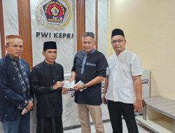 Buka Puasa Hari Pertama, PWI Kepri Berikan Santunan ke Panti Asuhan Al-Ibriz