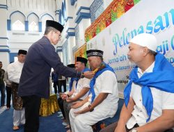 Kepala BP Batam Lepas Jamaah Calon Haji Kota Batam