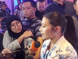 Prilly Latuconsina ingatkan demonstran agar tidak merugikan warga