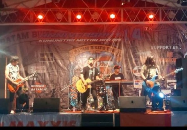 Disbudpar Batam dan SOLMI gelar International Rock Friend’z pada 28 September 2025 di Batam. Konser musik lintas negara ini dorong ekonomi kreatif dan jadi magnet wisatawan mancanegara.