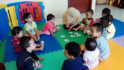 Tempat Penitipan Anak Jadi Penopang Ekonomi Keluarga