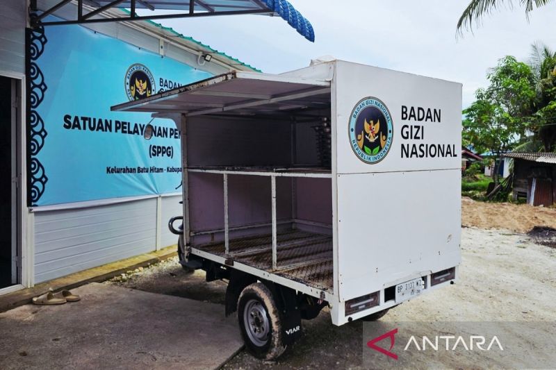 Pemerintah membangun 14 titik SPPG melalui program Makan Bergizi Gratis (MBG) di Natuna untuk memperkuat pelayanan gizi masyarakat di wilayah tertinggal, terluar, dan terdepan, serta mencetak generasi emas Indonesia 2045.