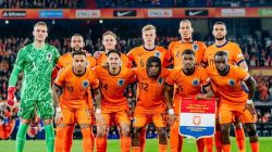 Belanda memastikan tiket Piala Dunia 2026 setelah menundukkan Lithuania 4-0. Simak cerita lengkap perjalanan dan dinamika pertandingan yang menentukan ini.