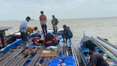 SAR gabungan tangani kecelakaan kapal tenggelam di perairan Karimun