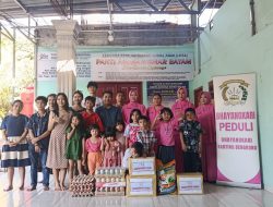 Peringati Hari Ibu, Bhayangkari Ranting Bengkong Berbagi Kasih di Panti Asuhan Sinar Batam