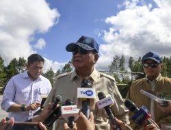 Prabowo: Kapal sandar di Sibolga, Hercules tiap hari angkut bantuan