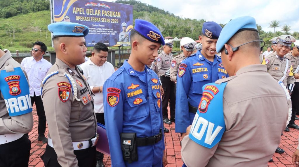 Polres Lingga menjalankan Gaktiblin bersama Propam Polda Kepri untuk memastikan disiplin, kesiapsiagaan, dan profesionalitas personel. Pemeriksaan berlangsung menyeluruh dan terukur sesuai standar Propam.