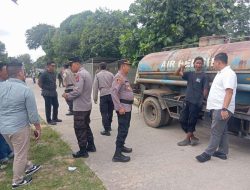 Krisis Air di Tanjung Sengkuang: Polsek Batu Ampar Kawal Distribusi 130 Trip Tangki per Hari