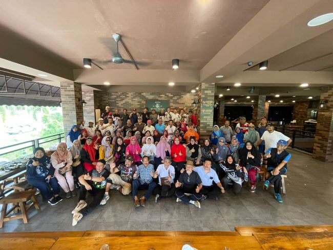 Persatuan Mantan Pegawai Pemko Batam menggelar silaturahmi dan doa bersama di Batam Center untuk menyambut Ramadhan 1447 H demi memperkuat kebersamaan.