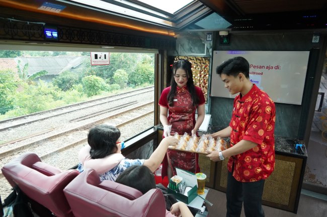 Momentum libur panjang Imlek 13–17 Februari 2026 mendorong KAI Wisata mencatat 33.703 pelanggan. Layanan heritage, premium, hingga Kereta Wisata menunjukkan tren positif.