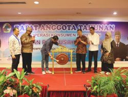 Kepala BP Batam Amsakar Achmad Buka Rapat Anggota Tahunan Koperasi Karyawan