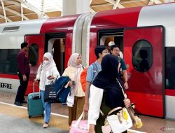 Lonjakan penumpang Whoosh diprediksi kembali terjadi pada 28-29 Maret