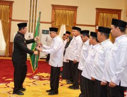 Gubernur Kepri Ansar Ahmad Lantik Pengurus BWI Kepri, Dorong Wakaf Jadi Gaya Hidup Masyarakat