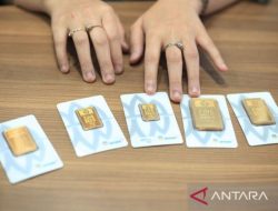 Pengamat: Emas masih bisa sentuh 6.000 dolar meski ada koreksi tajam