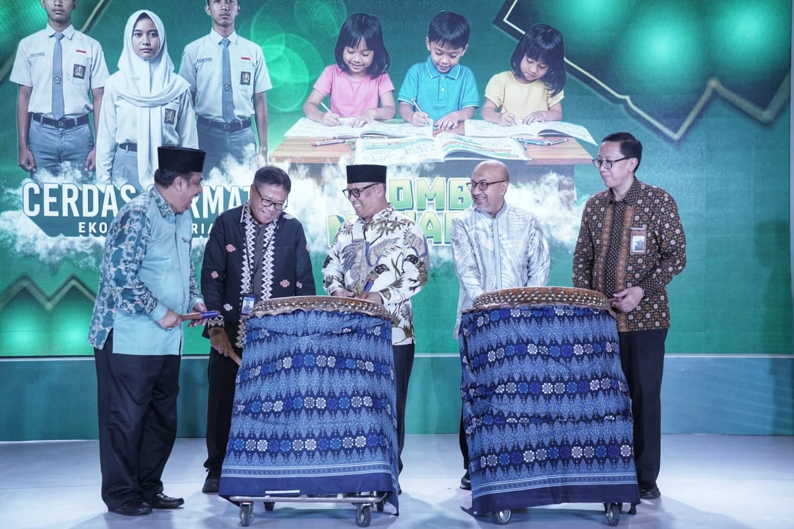 Kepulauan Riau Ramadan Fair 2026 resmi dibuka Wagub Kepri Nyanyang Haris Pratamura di Batam. Event ini memperkuat ekonomi syariah, UMKM, dan pariwisata halal di Kepri.