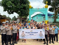 Ramadhan Berbagi: Kapolsek Batu Ampar Salurkan Paket Sembako untuk Warga Tanjung Sengkuang