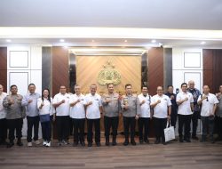 Kapolda Kepri Terima Kunjungan Uskup Regio Sumatera, Perkuat Sinergi Jaga Kamtibmas dan Cegah Human Trafficking