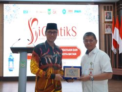 Gandeng PKK, OJK Kepri Luncurkan Program SICANTIKS: Bekali Ibu Rumah Tangga Jadi ‘Benteng’ Keuangan Keluarga