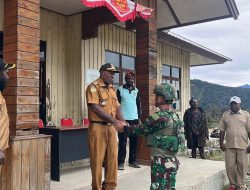Perkuat Sinergi di Papua Tengah, Satgas Yonif 136/TS Gelar Patroli Simpatik Bersama Kepala Distrik Nume