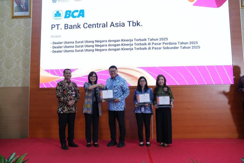 BCA borong 4 penghargaan SUN dari Kementerian Keuangan, memperkuat peran dalam pembiayaan negara dan mendorong investasi generasi muda.