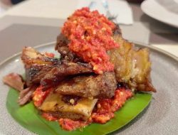 Dari Ayam Tabrak hingga Iga Petir, Mulai dari Rp26 Ribu di Beverly Hotel Batam!