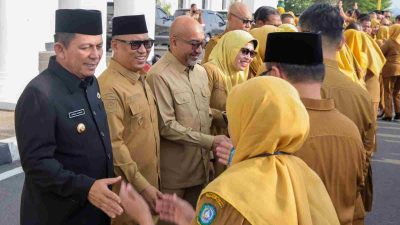 Apel Perdana Pemprov Kepri, Gubernur Ansar Ajak ASN Perkuat Silaturahmi dan Kinerja