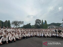 Petugas Haji Dilarang Flexing, Harus Fokus Layani Jamaah di Tanah Suci